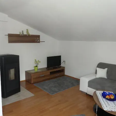 Fischer Daire Tarrenz