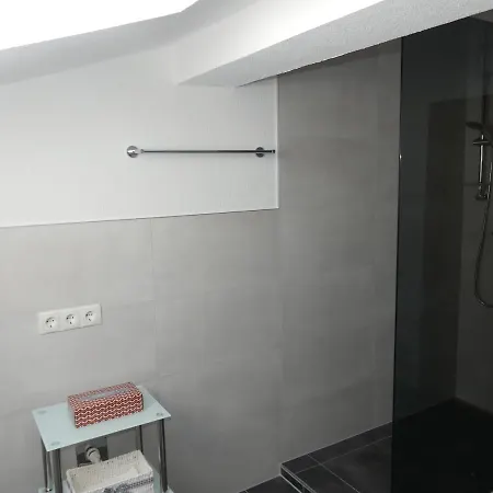 Fischer Daire Tarrenz